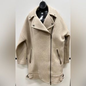 Banana Republic, Oversized, Zippered Wool coat. Size M